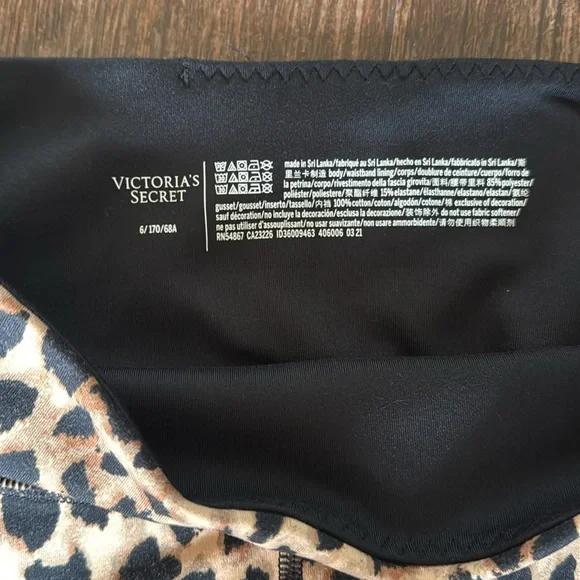 Victoria's Secret Leopard Print Leggings Size 6 - Picture 4 of 6